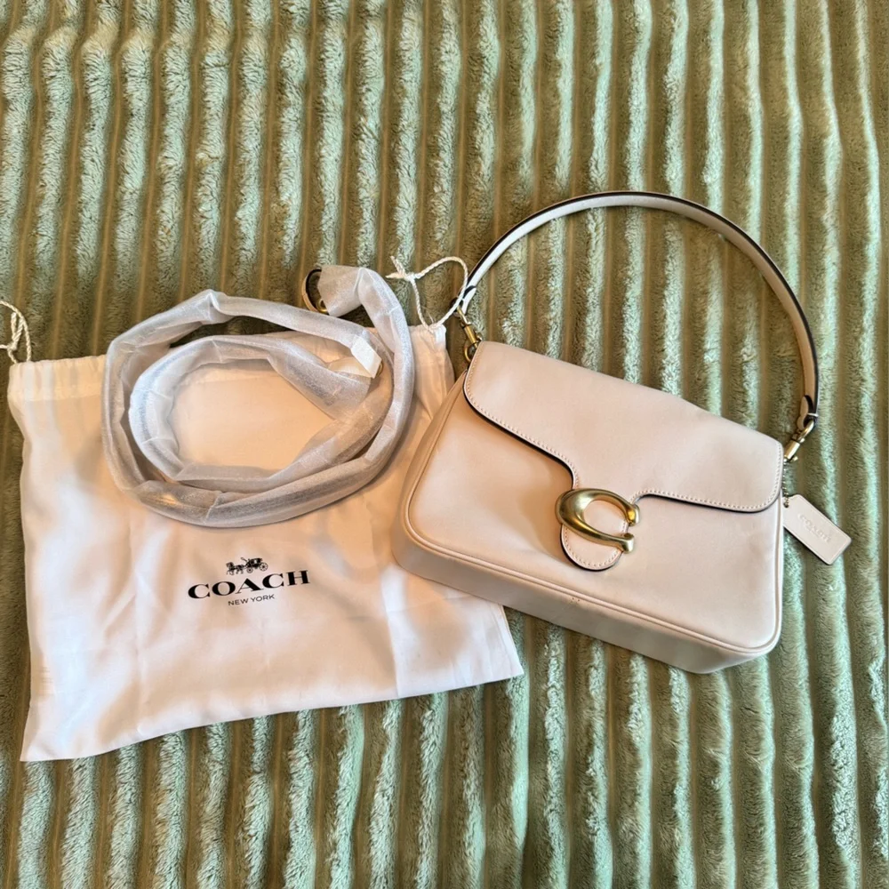 Coach Soft Tabby Leather Shoulder Bag in Chalk - Picture 7 of 7